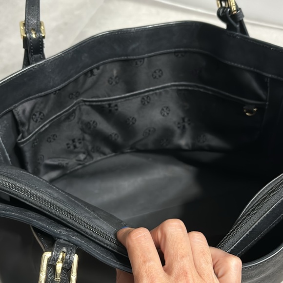 Tory Burch Bag - Picture 5 of 10